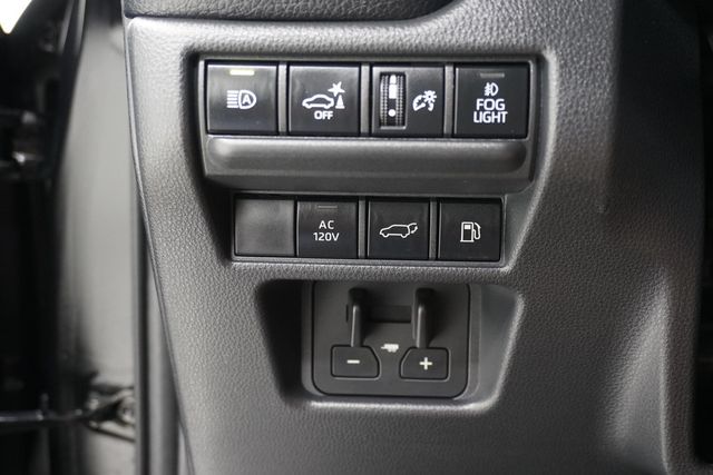 2025 Toyota Land Cruiser  - 23026663 - 29