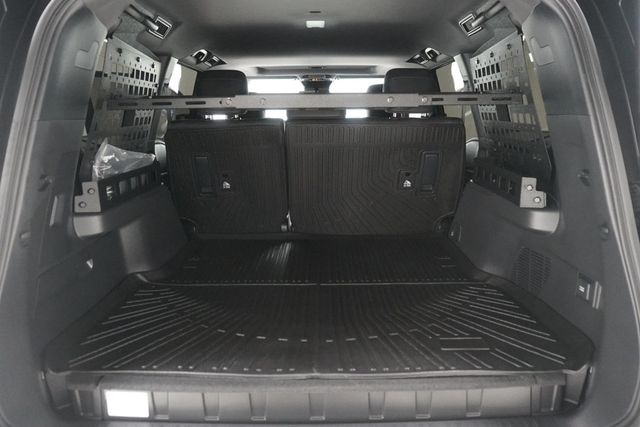 2025 Toyota Land Cruiser  - 23026663 - 31