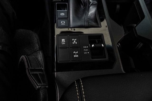 2025 Toyota Land Cruiser 1958 4WD - 22955394 - 17