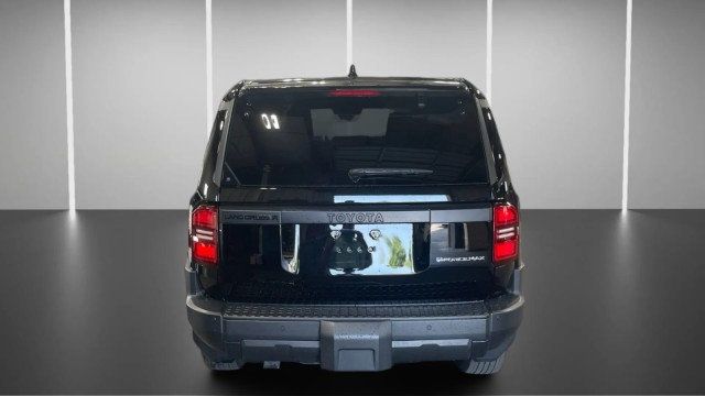 2025 Toyota Land Cruiser 4WD - 23065968 - 11