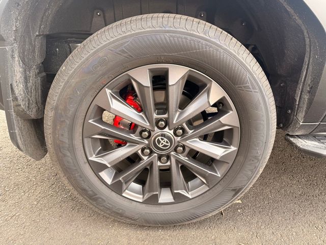 2025 Toyota Land Cruiser 4WD - 22965711 - 9