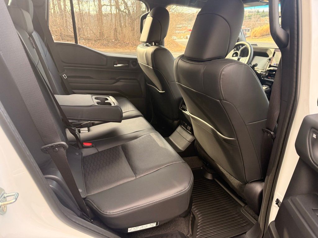 2025 Toyota Land Cruiser 4WD - 22965711 - 16