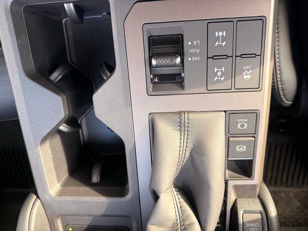 2025 Toyota Land Cruiser 4WD - 22965711 - 26