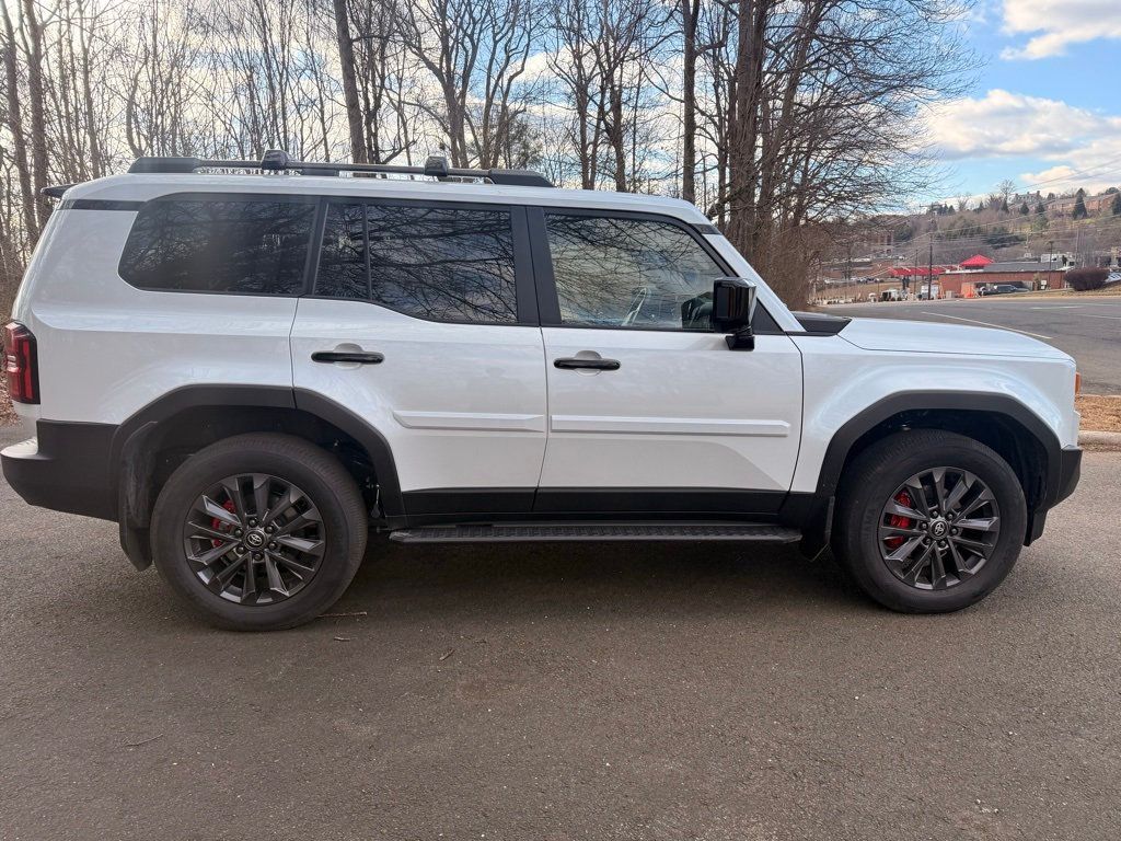 2025 Toyota Land Cruiser 4WD - 22965711 - 7