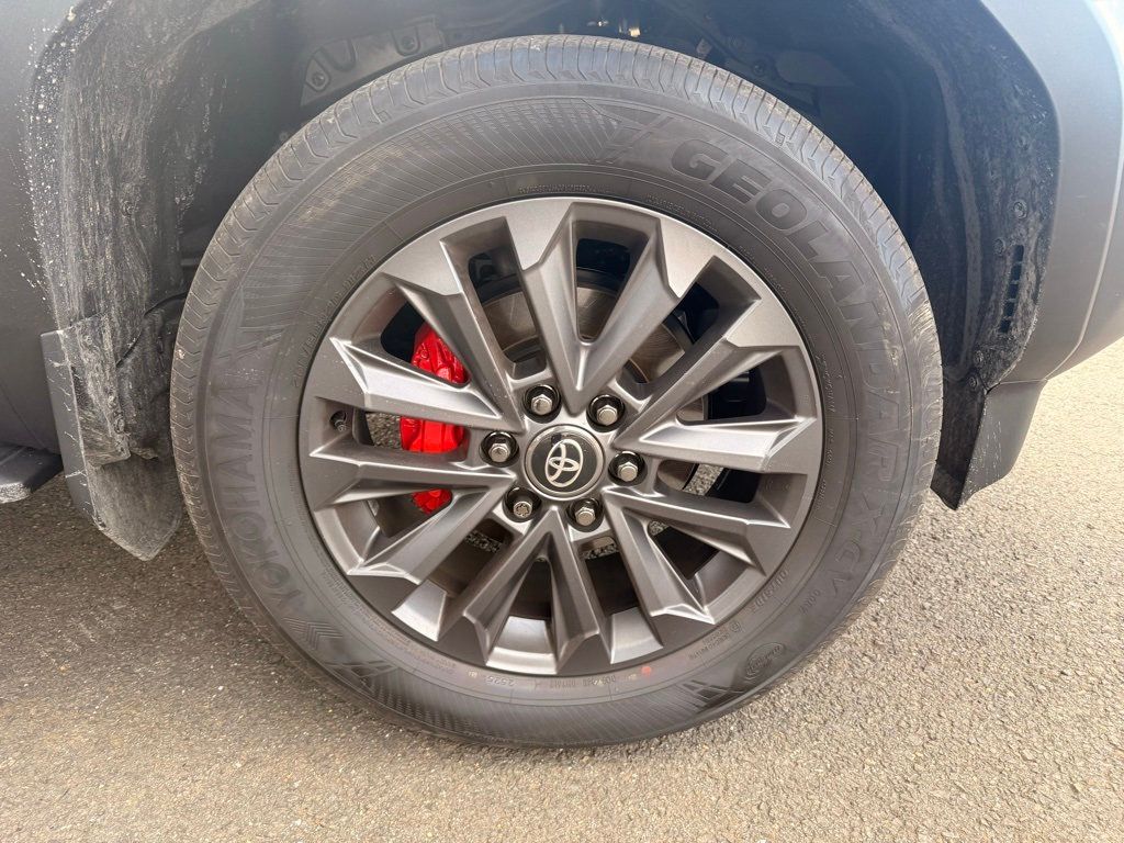 2025 Toyota Land Cruiser 4WD - 22965711 - 8