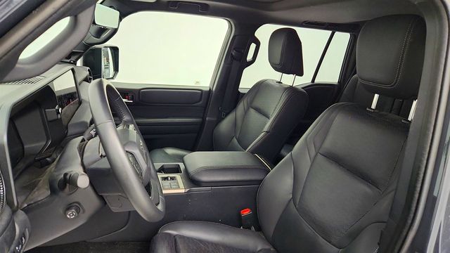 2025 Toyota Land Cruiser 4WD - 23026195 - 18
