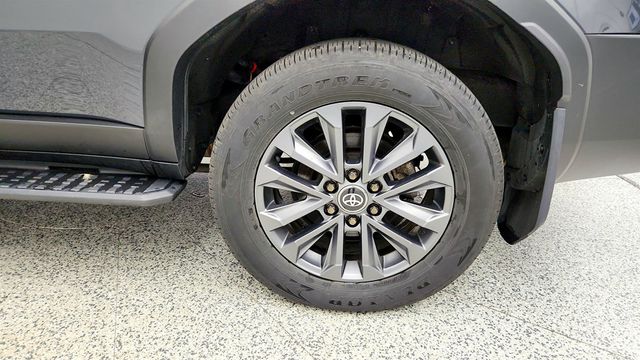 2025 Toyota Land Cruiser 4WD - 23026195 - 8