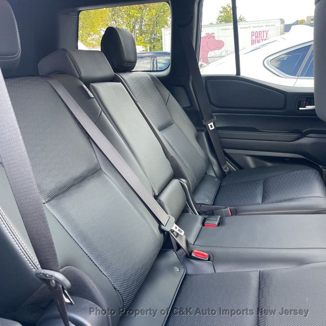 2025 Toyota Land Cruiser 4WD,PREMIUM PACKAGE, - 22937052 - 17