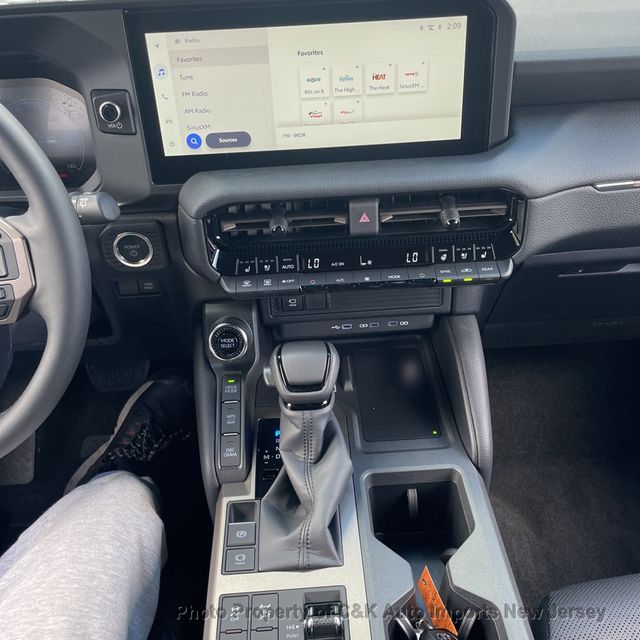 2025 Toyota Land Cruiser 4WD,PREMIUM PACKAGE, - 22937052 - 20