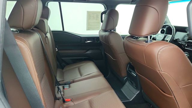 2025 Toyota Land Cruiser 4WD with Premium Package & 20'' Alloy Wheels - 22986486 - 20