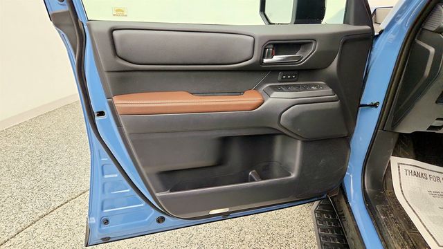2025 Toyota Land Cruiser 4WD w/ Premium Pkg, 20'' Wheels, JBL Audio & Two-Tone Roof - 23032281 - 10