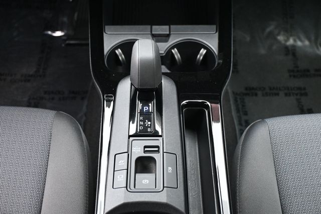 2025 Toyota Prius LE - 23043346 - 13