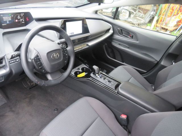 2025 Toyota Prius LE - 23056085 - 7