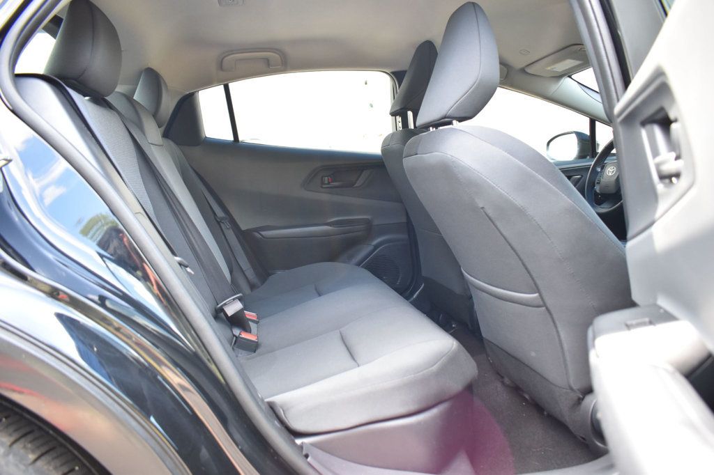 2025 Toyota Prius LE - 23073807 - 21
