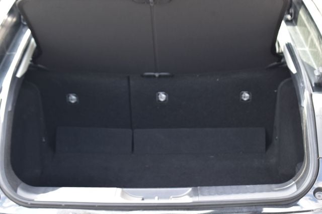 2025 Toyota Prius LE - 23073807 - 43