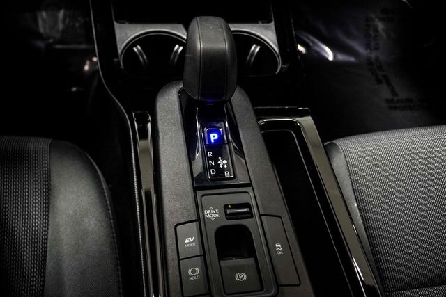 2025 Toyota Prius LE - 22968588 - 17
