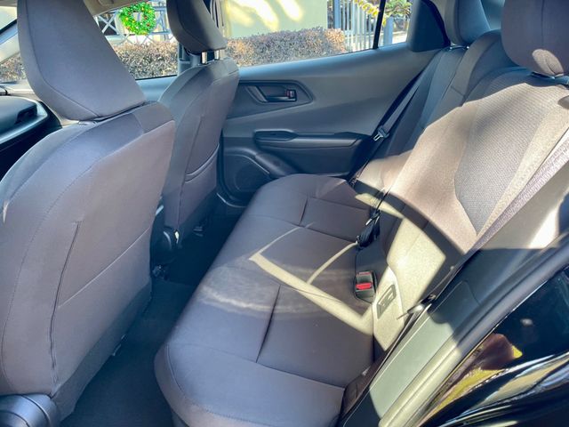 2025 Toyota Prius LE - 22952630 - 10