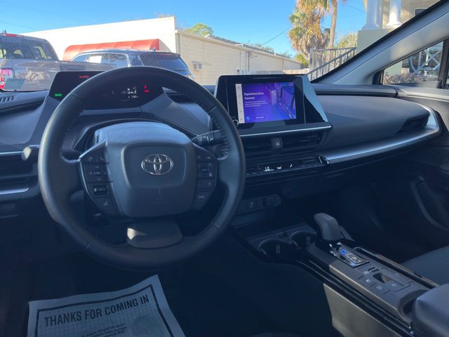 2025 Toyota Prius LE - 22952630 - 11