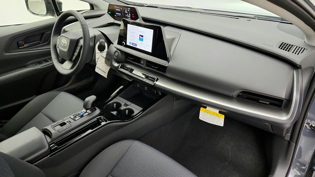 2025 Toyota Prius LE - 22950772 - 22