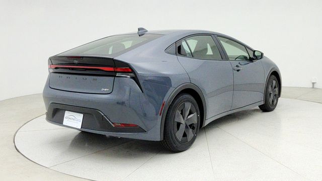 2025 Toyota Prius LE - 22950772 - 4