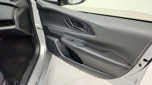 2025 Toyota Prius LE - 22950878 - 24