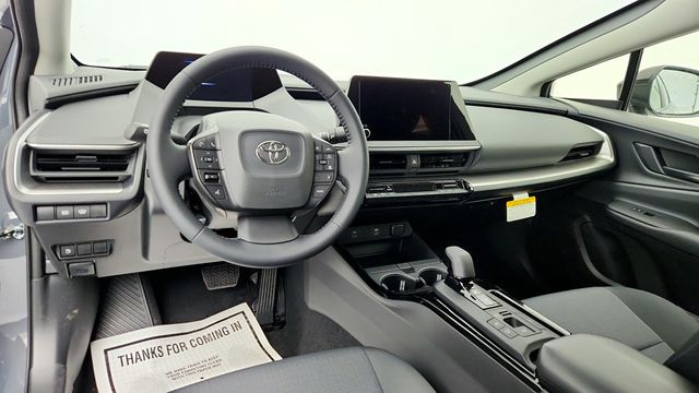 2025 Toyota Prius LE - 22953573 - 11