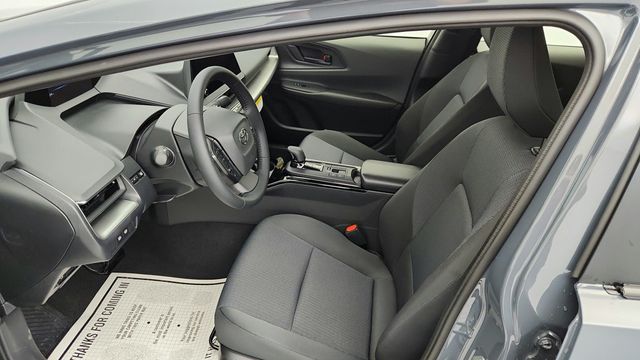 2025 Toyota Prius LE - 22953573 - 17