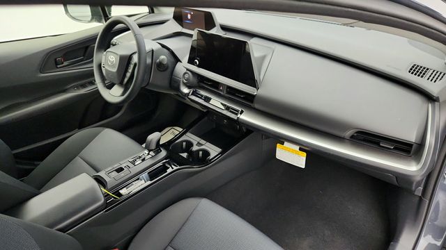 2025 Toyota Prius LE - 22953573 - 22