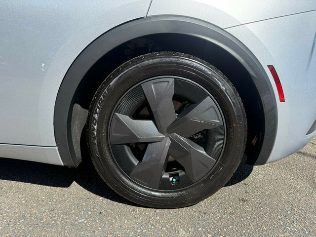 2025 Toyota Prius LE - 22935146 - 8