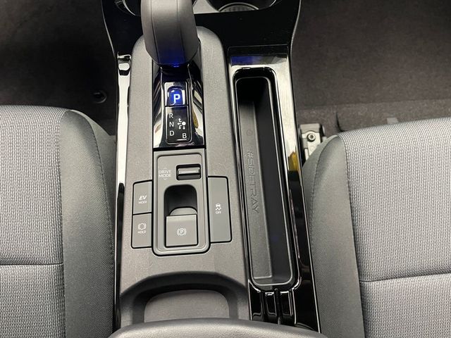 2025 Toyota Prius LE AWD - 22932111 - 27