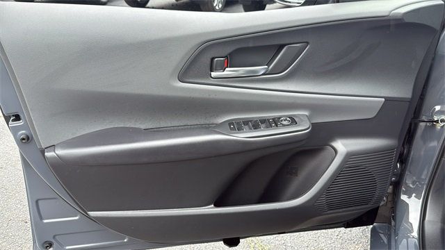 2025 Toyota Prius XLE - 22954800 - 14