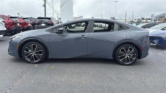 2025 Toyota Prius XLE - 22954800 - 3