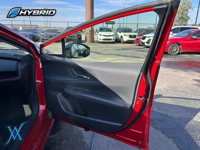 2025 Toyota Prius Plug-in Hybrid SE Hatchback 4D - 23100307 - 23