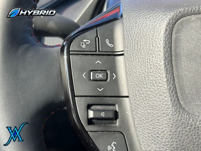 2025 Toyota Prius Plug-in Hybrid SE Hatchback 4D - 23100307 - 34