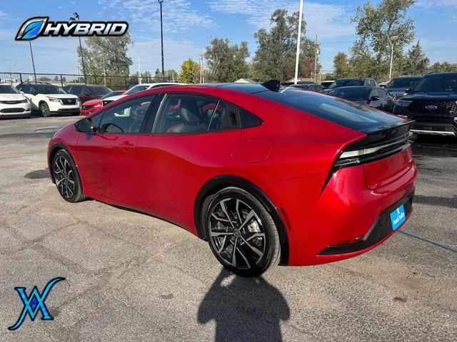 2025 Toyota Prius Plug-in Hybrid SE Hatchback 4D - 23100307 - 4