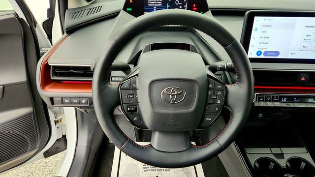 2025 Toyota Prius Plug-In Hybrid XSE Premium w/ Advanced Tech Pkg & Solar Roof - 23088145 - 13