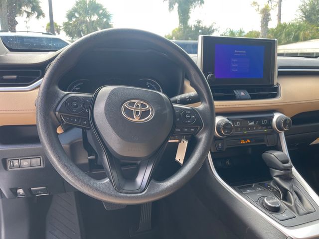 2025 TOYOTA RAV4 HYBRID LE - 23086182 - 13