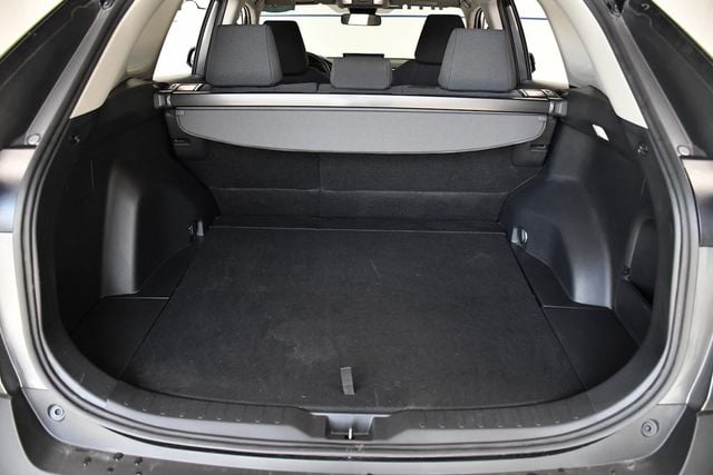 2025 Toyota RAV4 Hybrid LE AWD - 23046259 - 12