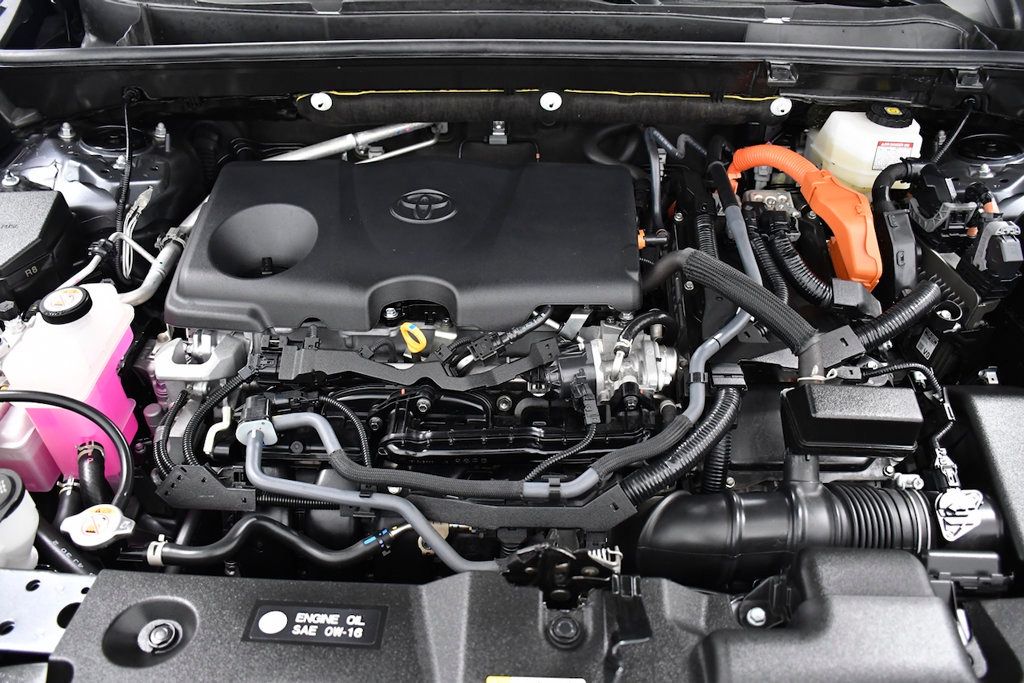 2025 Toyota RAV4 Hybrid LE AWD - 23046259 - 18