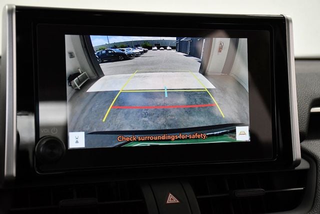 2025 Toyota RAV4 Hybrid LE AWD - 23046259 - 30