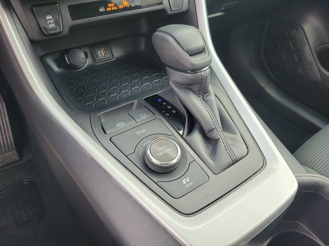 2025 Toyota RAV4 Hybrid LE AWD - 22988846 - 11