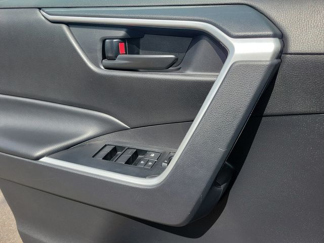 2025 Toyota RAV4 Hybrid LE AWD - 22988846 - 6