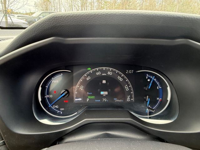 2025 Toyota RAV4 Hybrid LE AWD - 22987990 - 4
