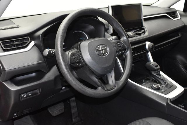 2025 Toyota RAV4 Hybrid LE AWD - 22993436 - 13