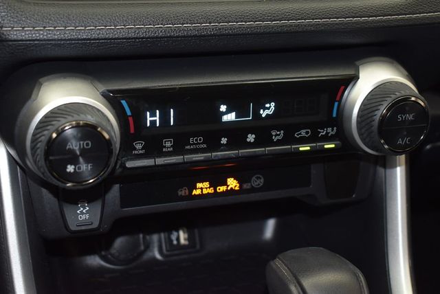 2025 Toyota RAV4 Hybrid LE AWD - 22993436 - 16