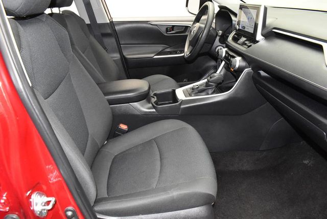 2025 Toyota RAV4 Hybrid LE AWD - 22993436 - 19