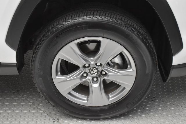 2025 Toyota RAV4 Hybrid LE AWD - 22999138 - 32