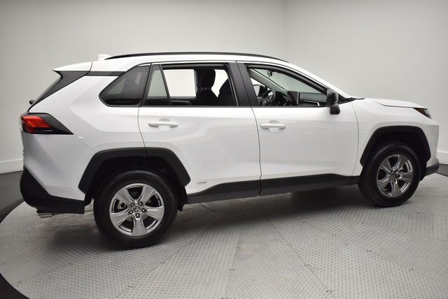 2025 Toyota RAV4 Hybrid LE AWD - 22999138 - 3