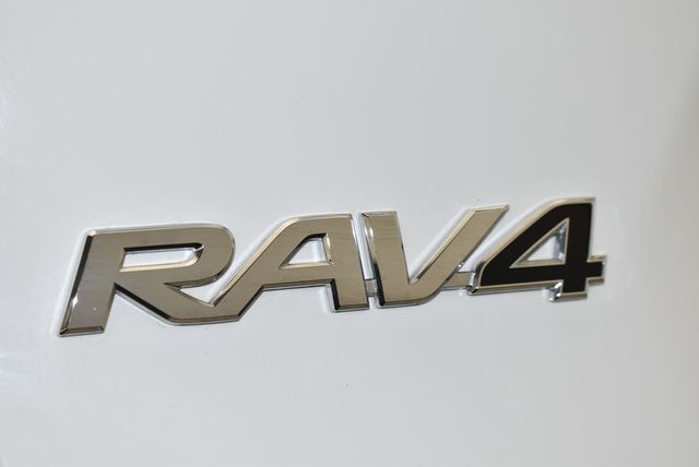 2025 Toyota RAV4 Hybrid LE AWD - 22999138 - 8
