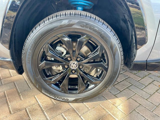 2025 Toyota RAV4 HYBRID SE - 22958187 - 7